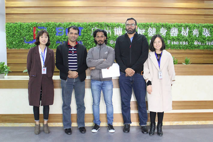 印度客户来跑步机生产快猫下载成人APP