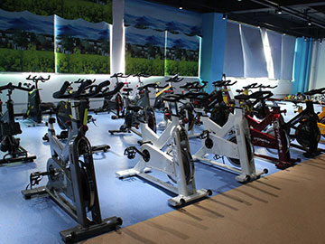 快猫影院入口健身器材公司展厅实拍图片2