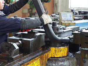 快猫影院入口健身器材生产设备3